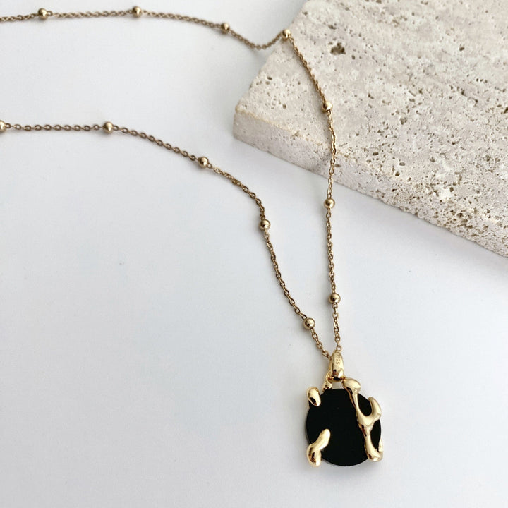 Sterling Silver Onyx Necklace - EVERLIA STUDIO