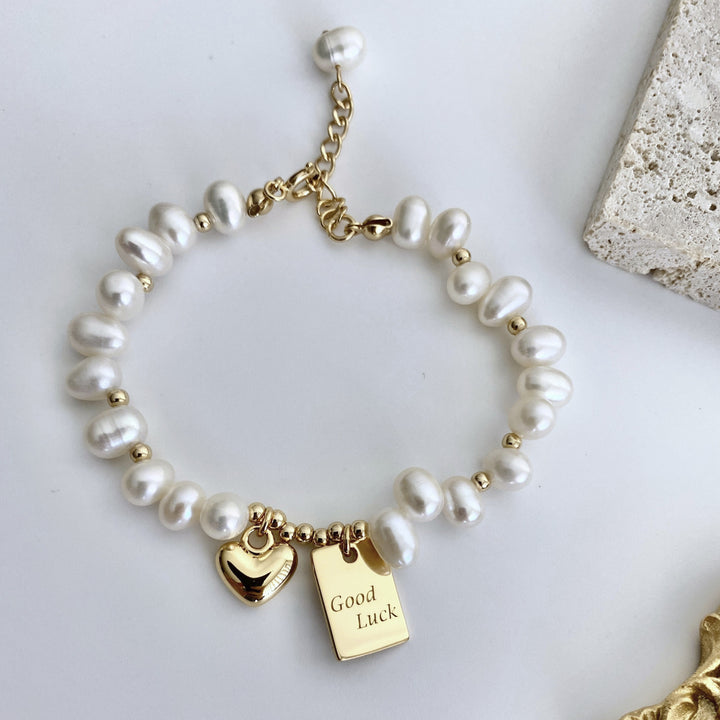 Pearl Bracelet with Gold Plated Lucky Charm - EVERLIA STUDIO