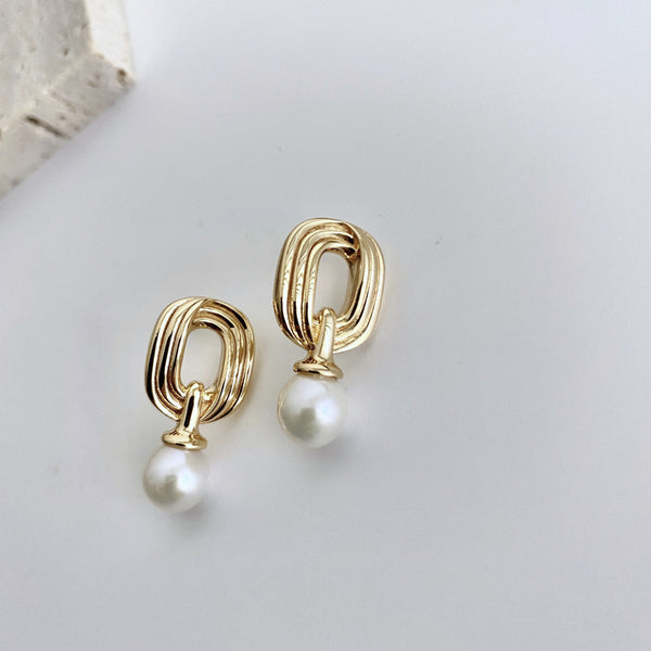 18k Gold-Plated Sterling Silver Pearl Earrings - EVERLIA STUDIO