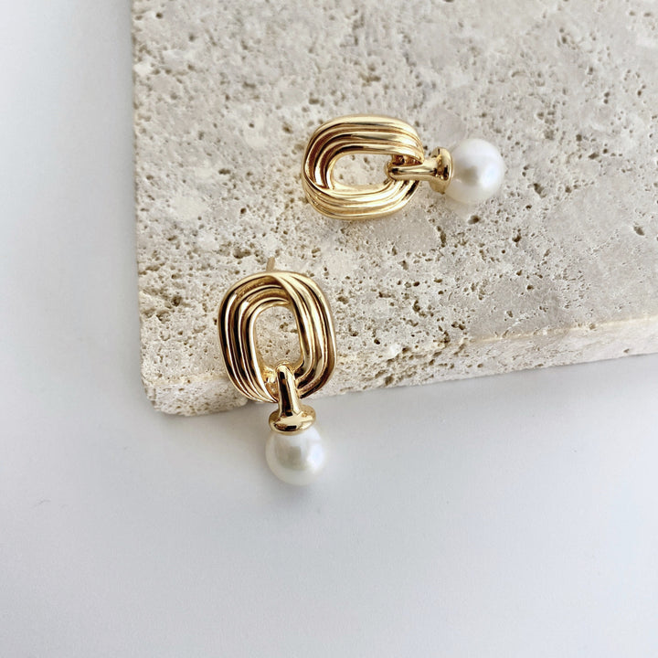 18k Gold-Plated Sterling Silver Pearl Earrings - EVERLIA STUDIO