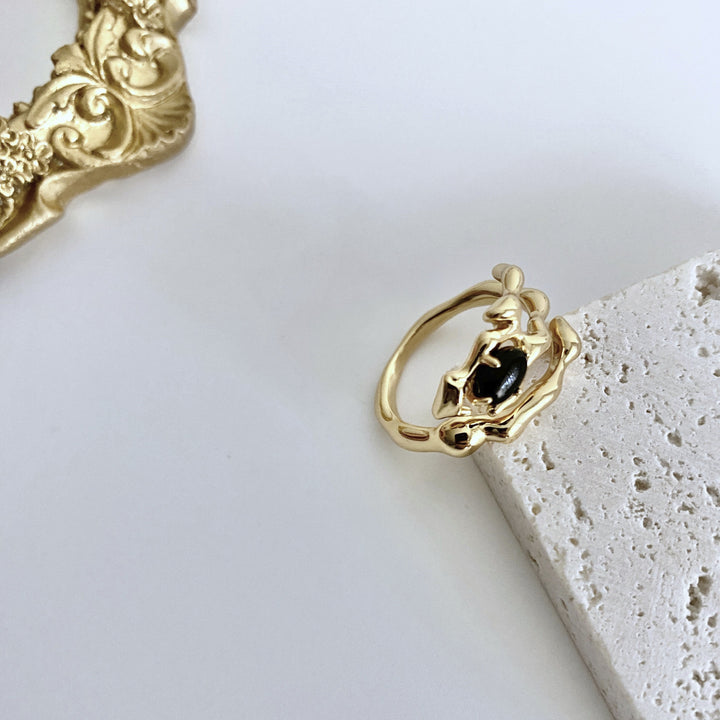 18k Gold-Plated Sterling Silver Onyx Ring - EVERLIA STUDIO