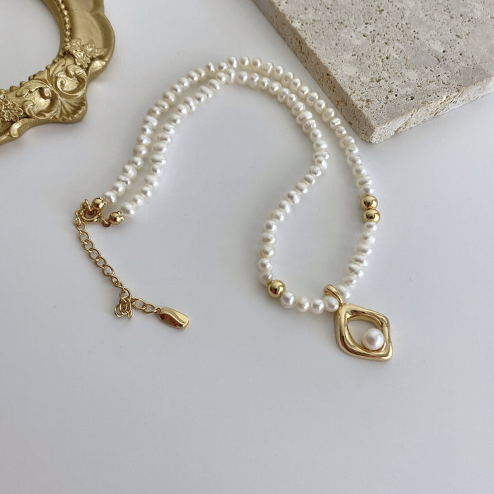 Elegant Gold Plated Pearl Necklace - EVERLIA STUDIO